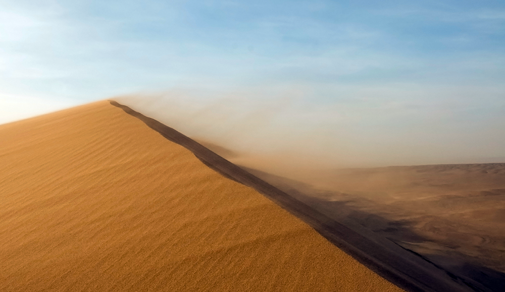 Saharan pölyä kulkeutuu vuosittain Suomen ilmakehään